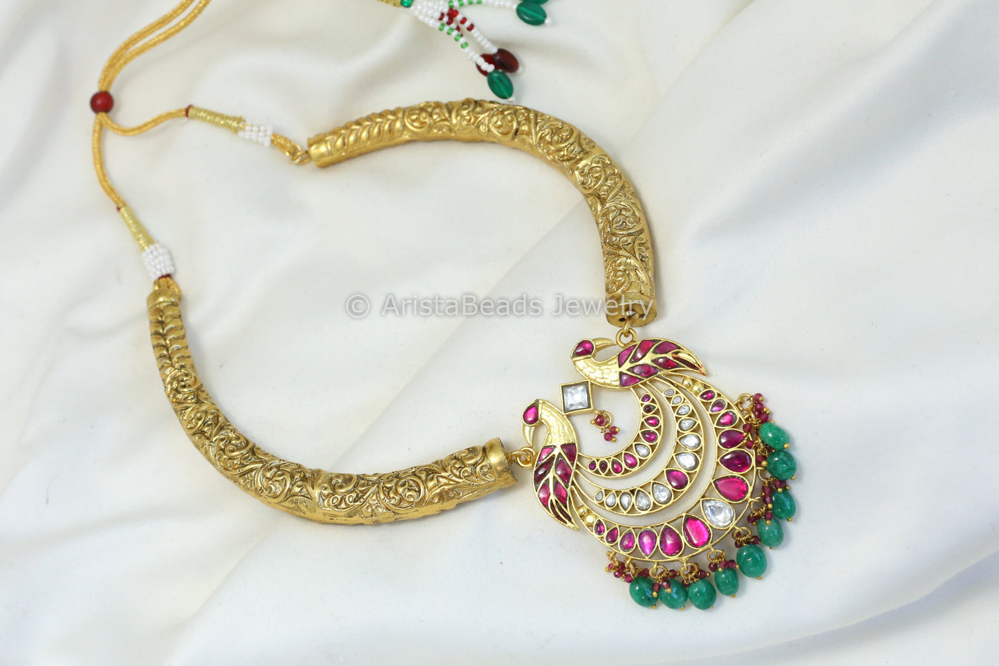 Temple Nakshi Hasli & Jadau Pendant Necklace