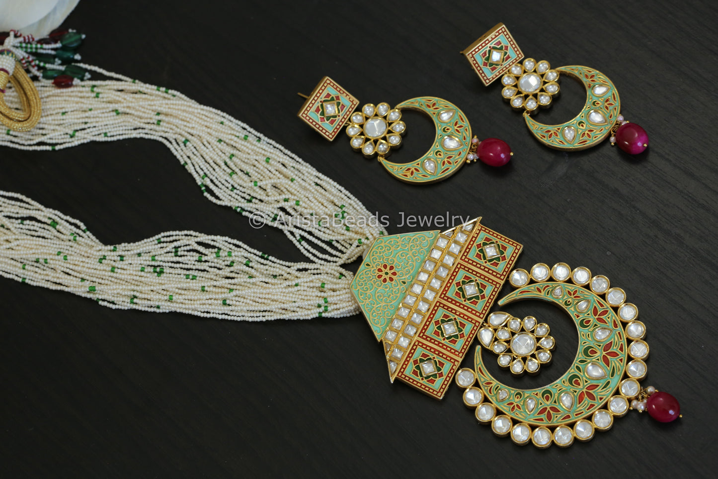 Premium Quality Enamel Uncut Kundan Necklace Set