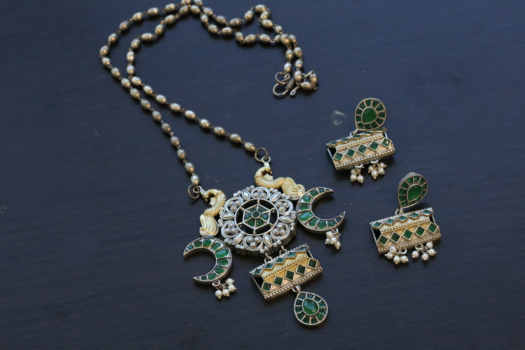 Dual Tone Chand Necklace Set - Green