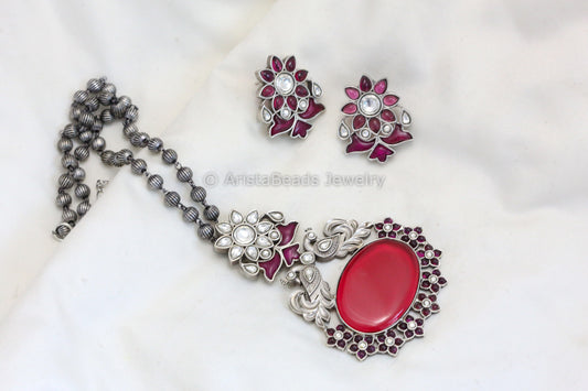 Kundan & Red Monalisa Stone Necklace