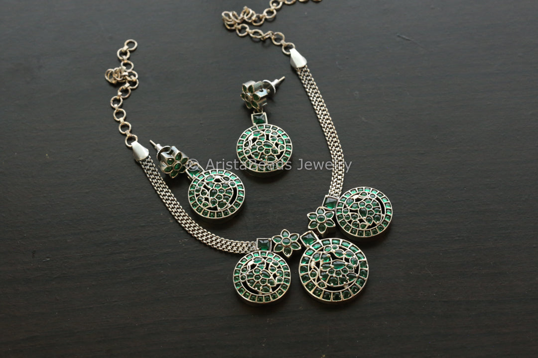 Ananya Kemp Stones Necklace Set - Green