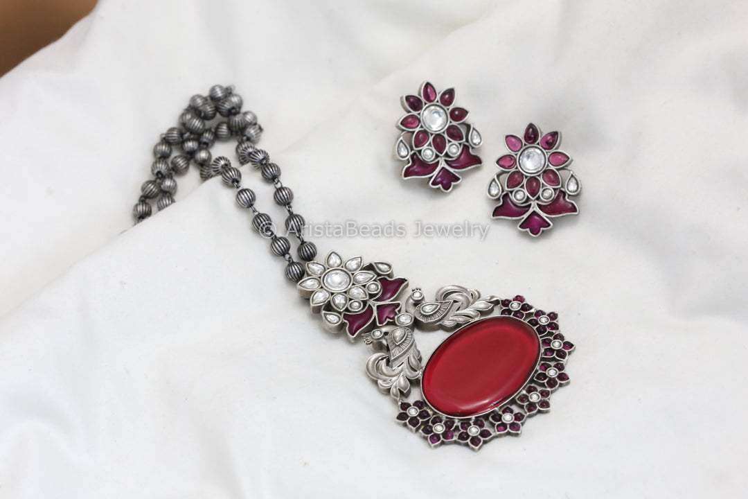 Kundan & Red Monalisa Stone Necklace