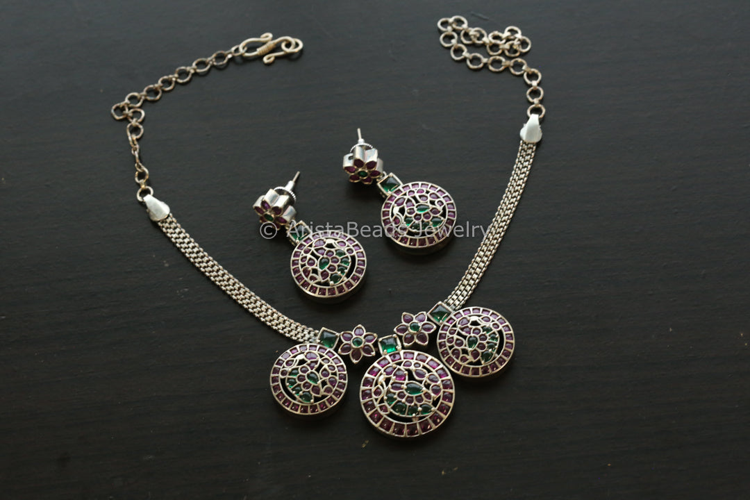 Ananya Kemp Stones Necklace Set - Ruby Green