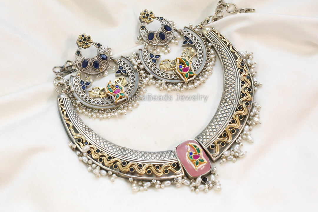 Fusion Jadau Kundan Hasli Necklace Set -Pink Blue
