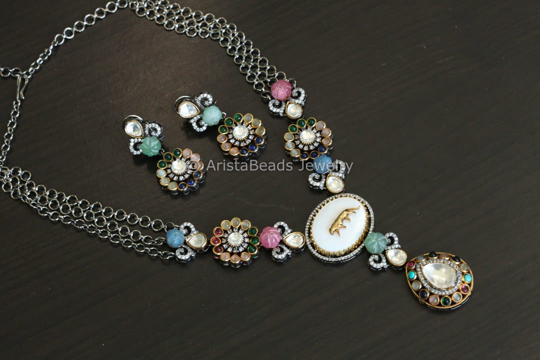 Sabya Inspired Contemporary Necklace Set - Style 2