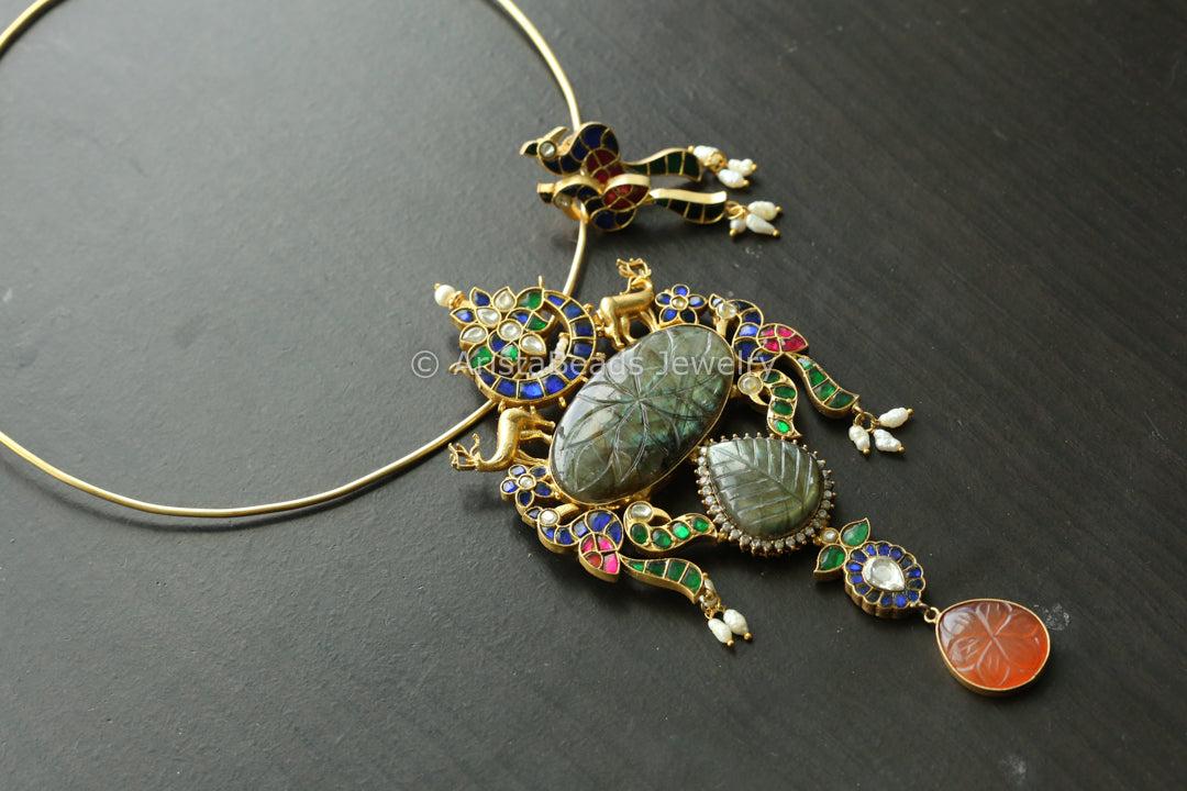 Designer Jadau Pendant Hasli Necklace - Carved Labradorite