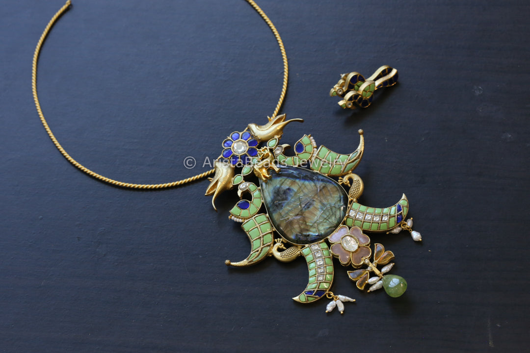 Green Turquoise & Labradorite Designer Jadau Necklace Set