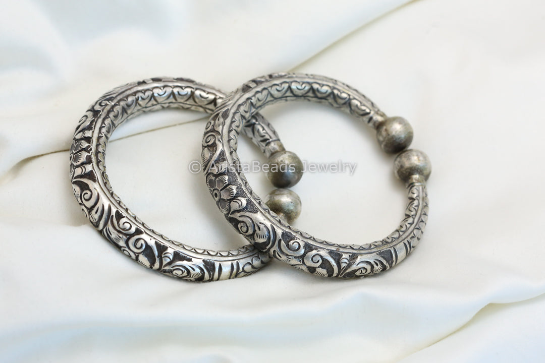 Real Silver Look Chatai Bangle - Style 1 (2.8)