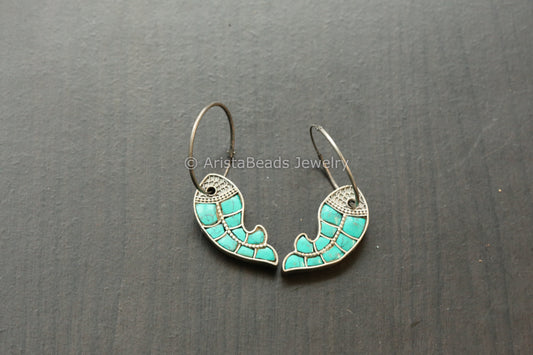 Jadau Fish Hoop Earrings - Turquoise