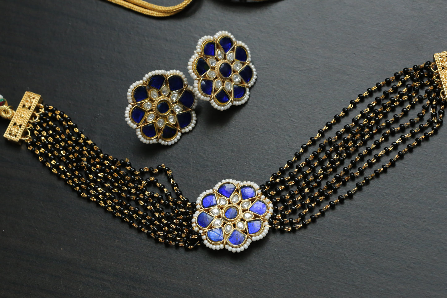 Black Bead Jadau Necklace Set -  Blue