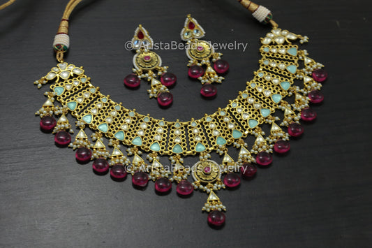 One Of A Kind Mint Pachi Kundan Necklace Set