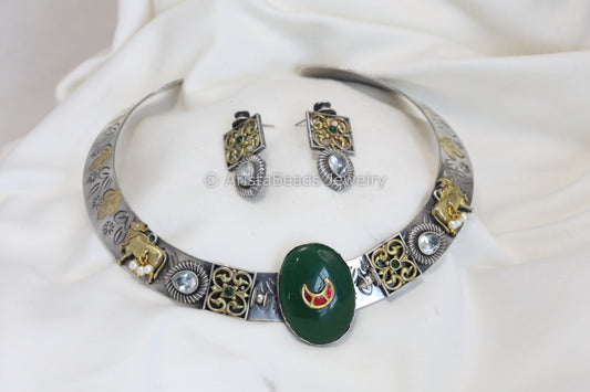 Noor Inlay Kundan Hasli Necklace - Green