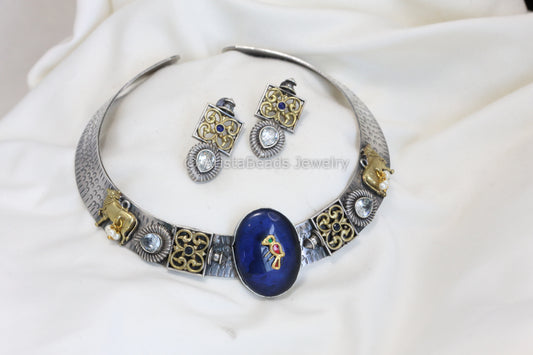 Noor Inlay Kundan Hasli Necklace -Blue