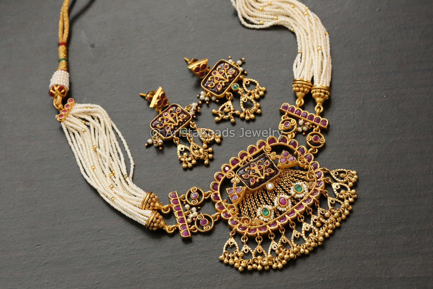 Next To Real Antique Gold Jadai Necklace Set