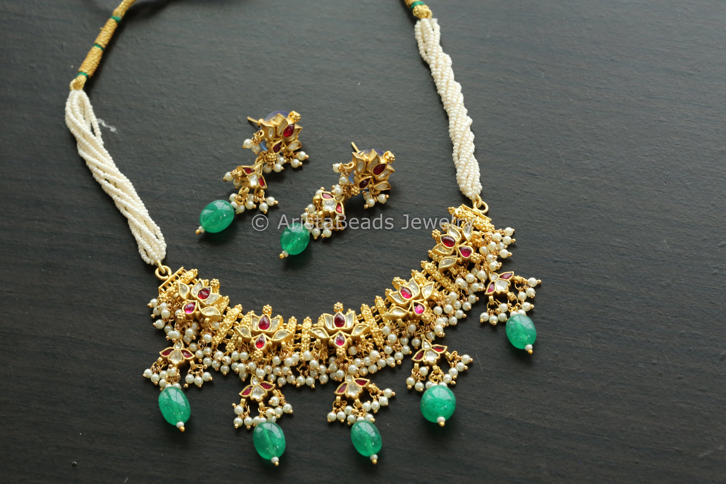 Dainty Gold Jadau Pachi Kundan Lotus Necklace Set
