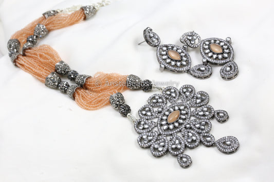 Victorian Hydro Beaded Necklace Set - Peach