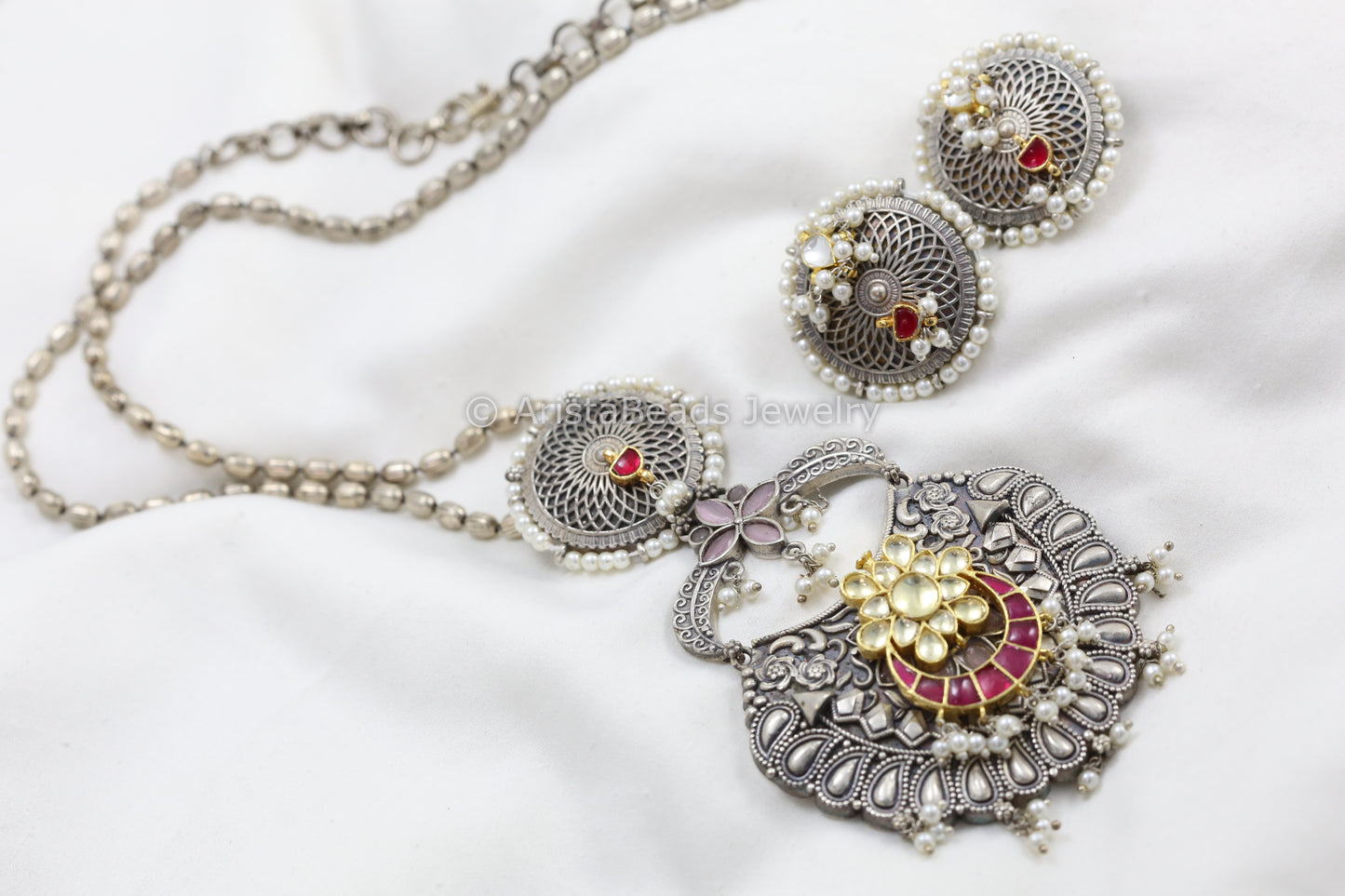 Silver Look Kundan Fusion Necklace Set