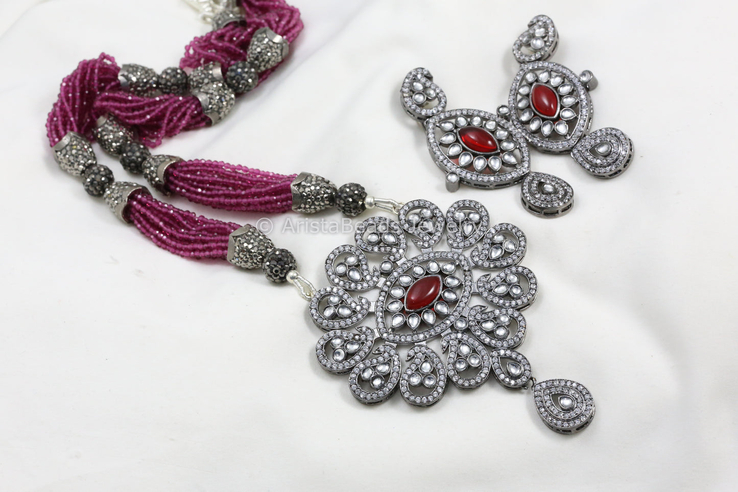 Victorian Hydro Beaded Necklace Set - Ruby