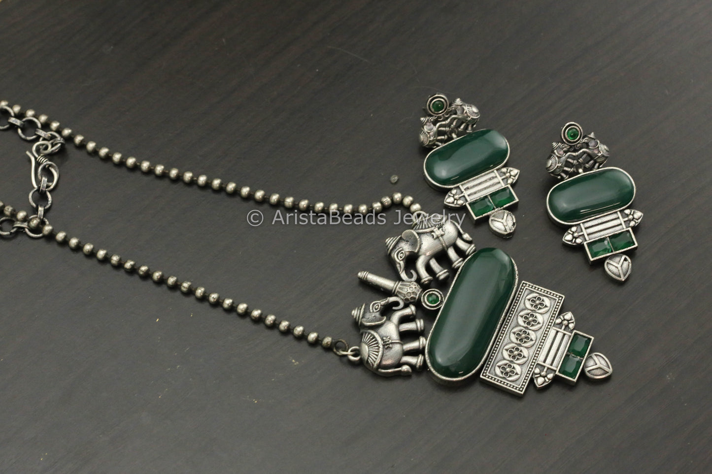 Silver Tone Monalisa Stone Chain Necklace Set - Green
