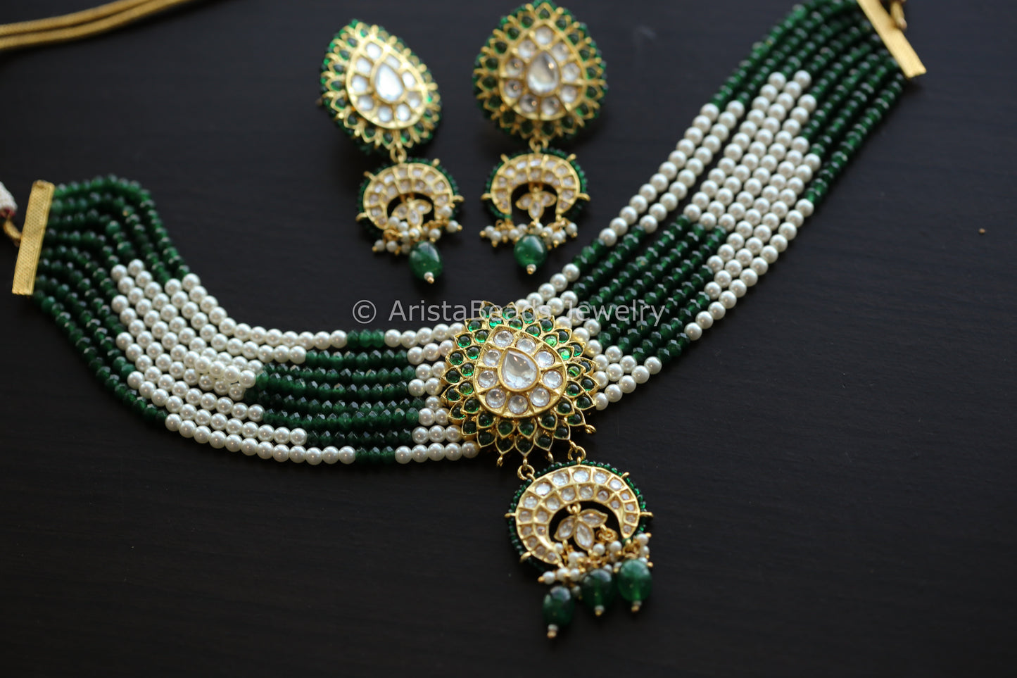 Tyaani Inspired Foil Kundan Necklace Set - Green
