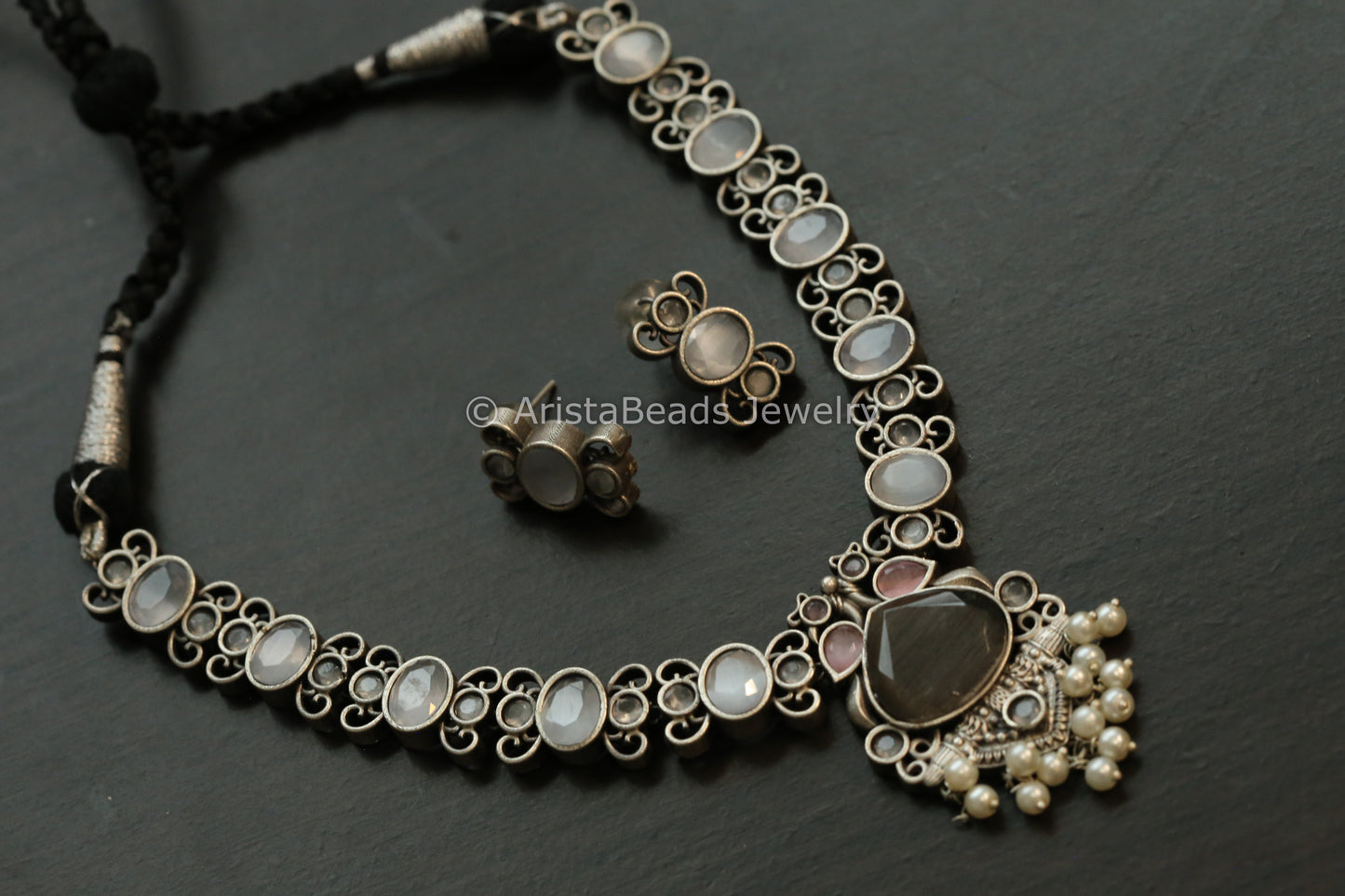 Oxidized Monalisa Necklace Set - Gray