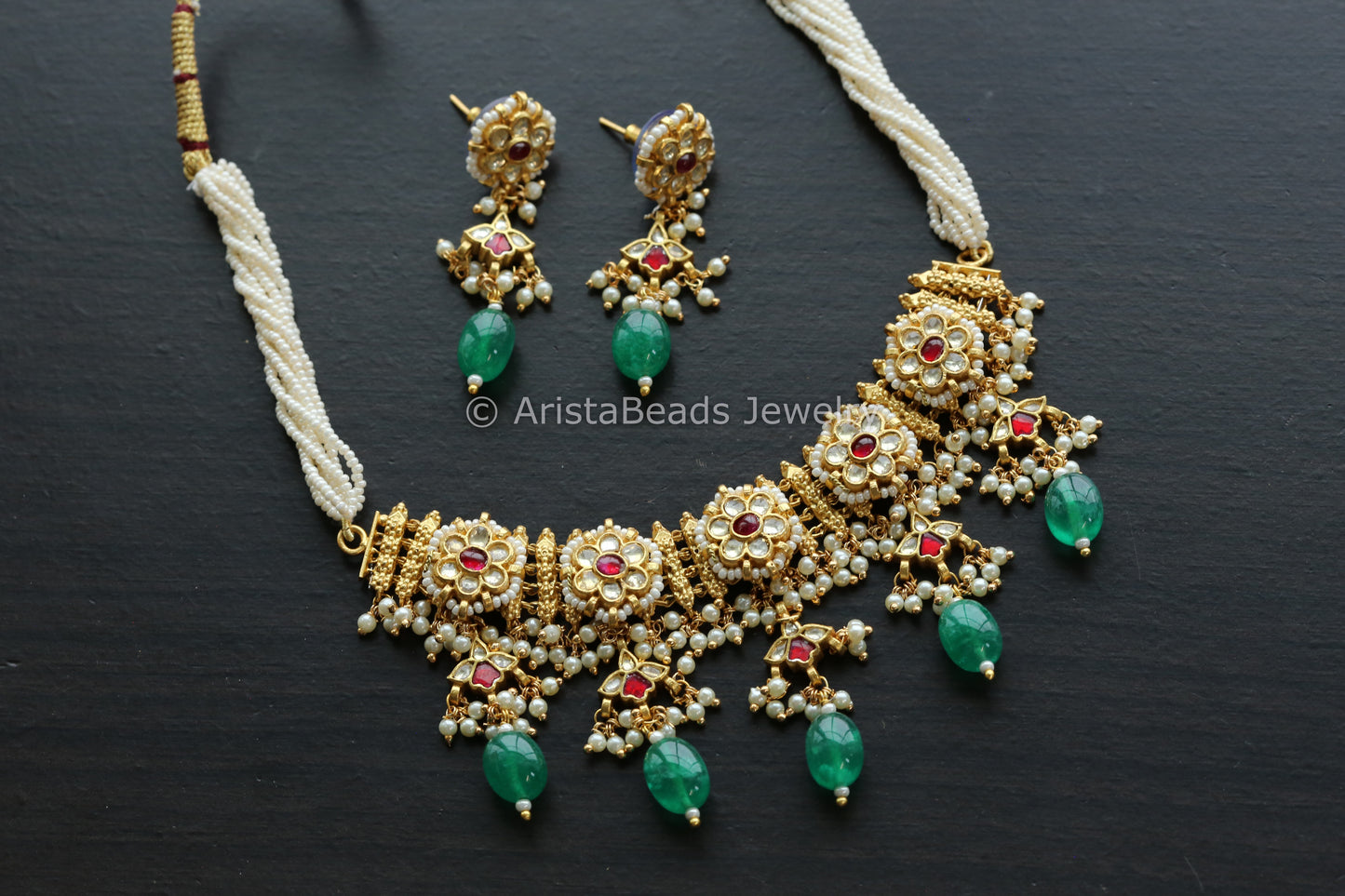 Dainty Gold Jadau Pachi Kundan Necklace Set