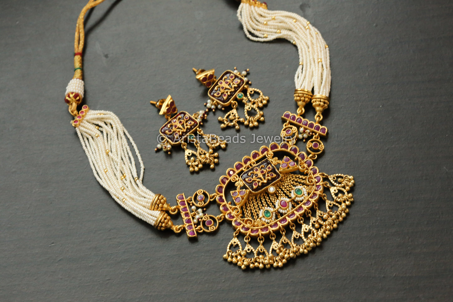 Next To Real Antique Gold Jadai Necklace Set
