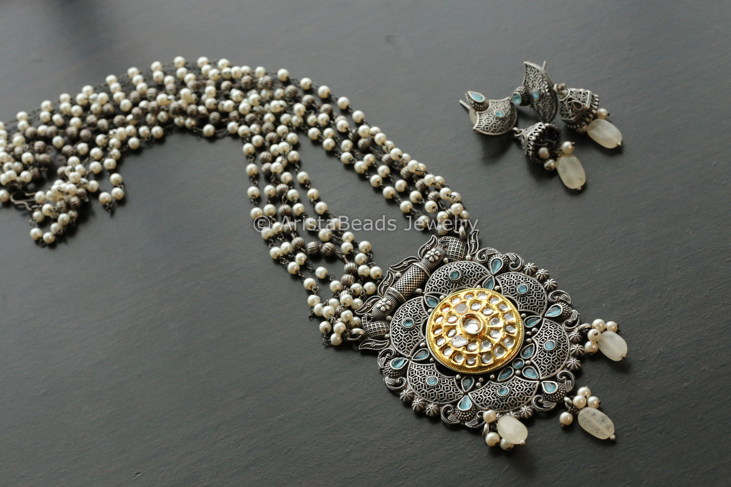 Oxidized Necklace With Blue CZ & Kundan Motif