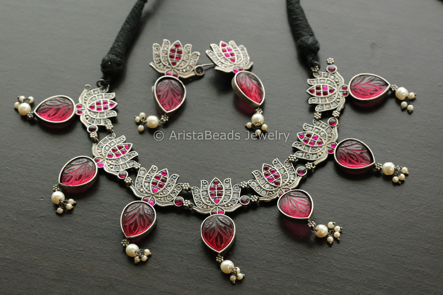 Oxidized Carved Stone Lotus Necklace Set - Red