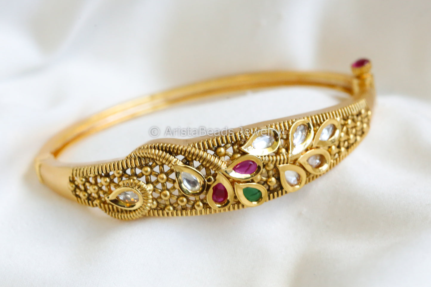 Dainty Antique Gold Bracelet - Ruby Green