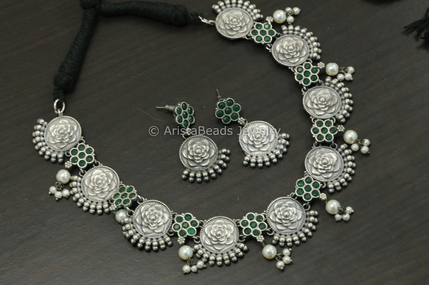 Silver Look Flower Necklace Set - Green