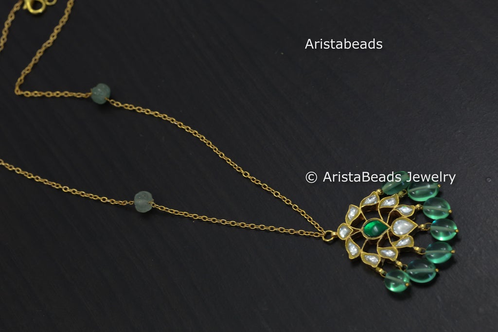 Handmade Delicate Kundan Necklace - Clear