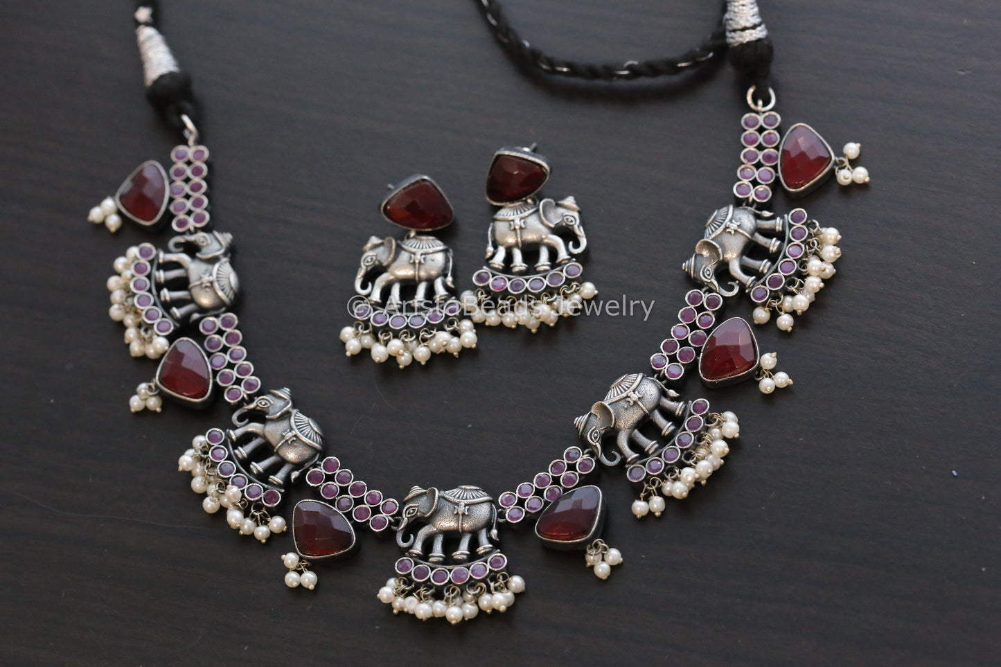 Oxidized Elephant Necklace - Red