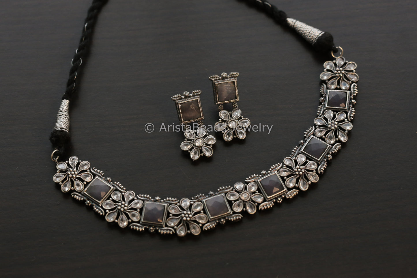Gray Clear Monalisa Stone Necklace Set