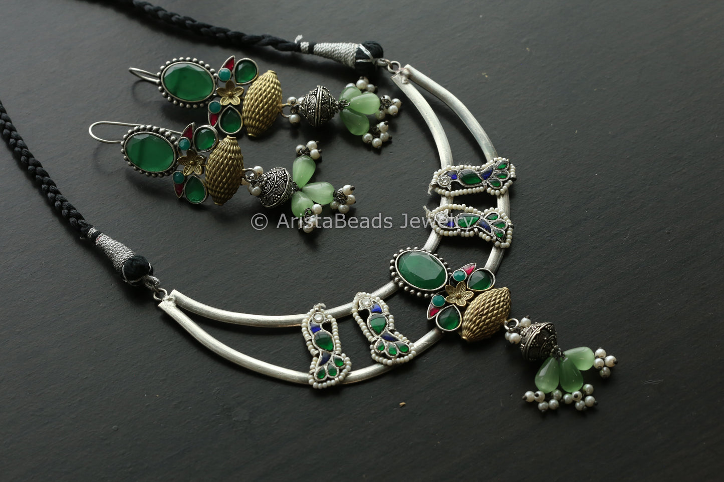 Kundan Hasli Necklace - Green