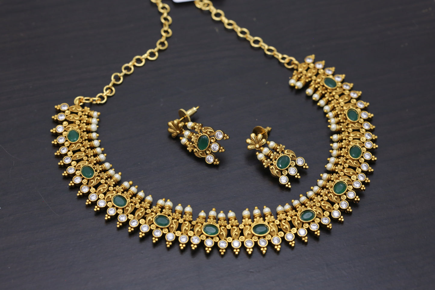 Antique Gold Necklace Set - Green