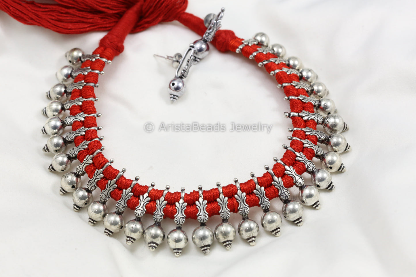 Silver Look Alike Thread Necklace - Red