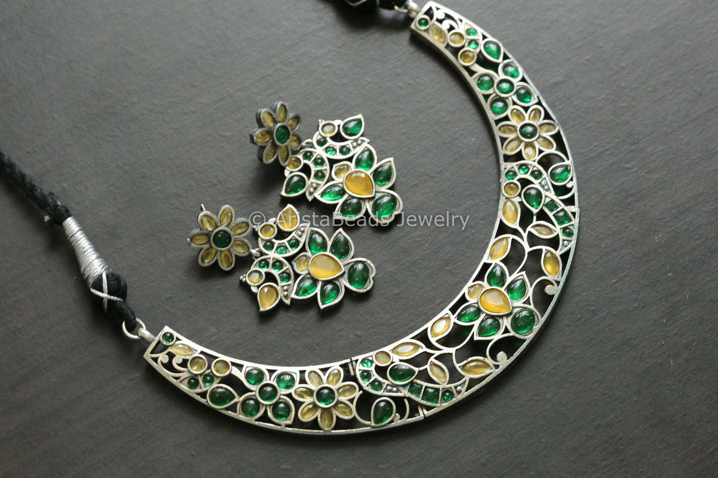 Handmade Oxidized Hasli Necklace - Yellow Green