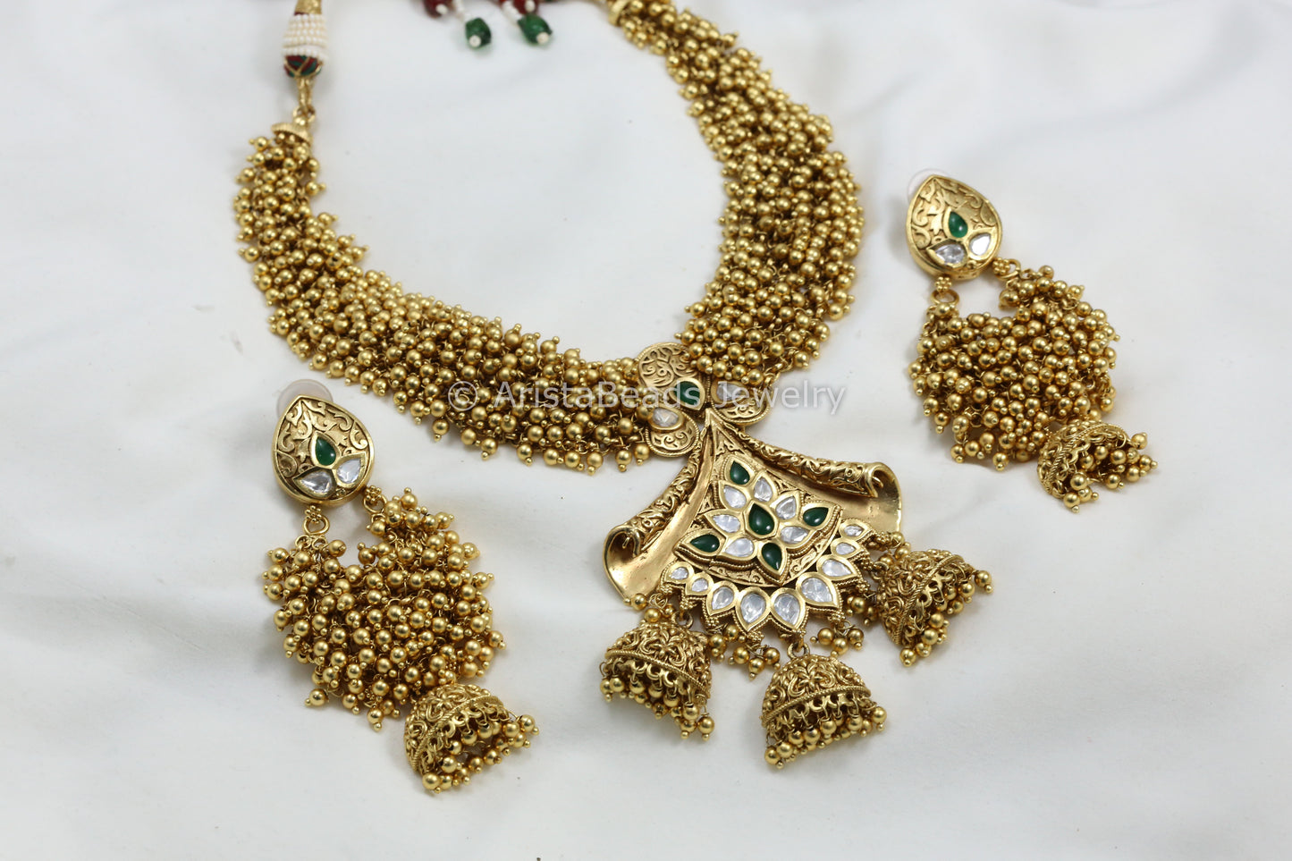 Kundan Gajra Style Guttapusalu Necklace Set - Green