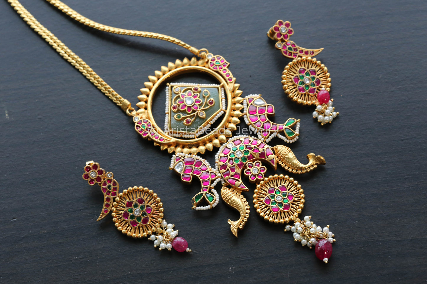 Real Gold Look Alike Pachi Kundan Necklace Set -Mint