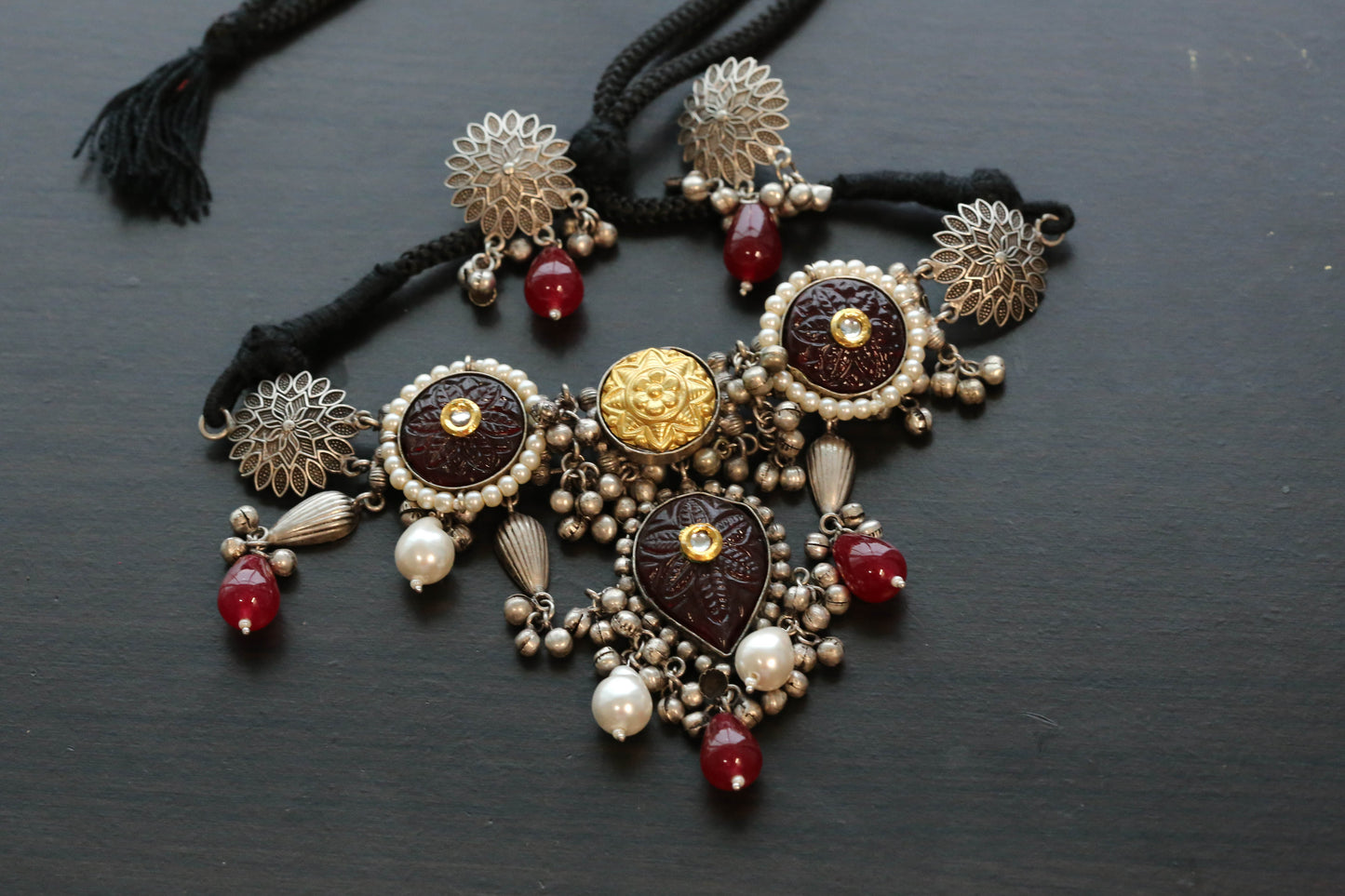 Handmade Carved Stone Kundan Necklace Set -Red